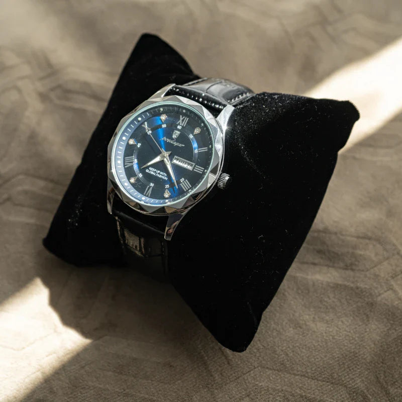 Relógio de Couro Luminous Blue Steel 41mm